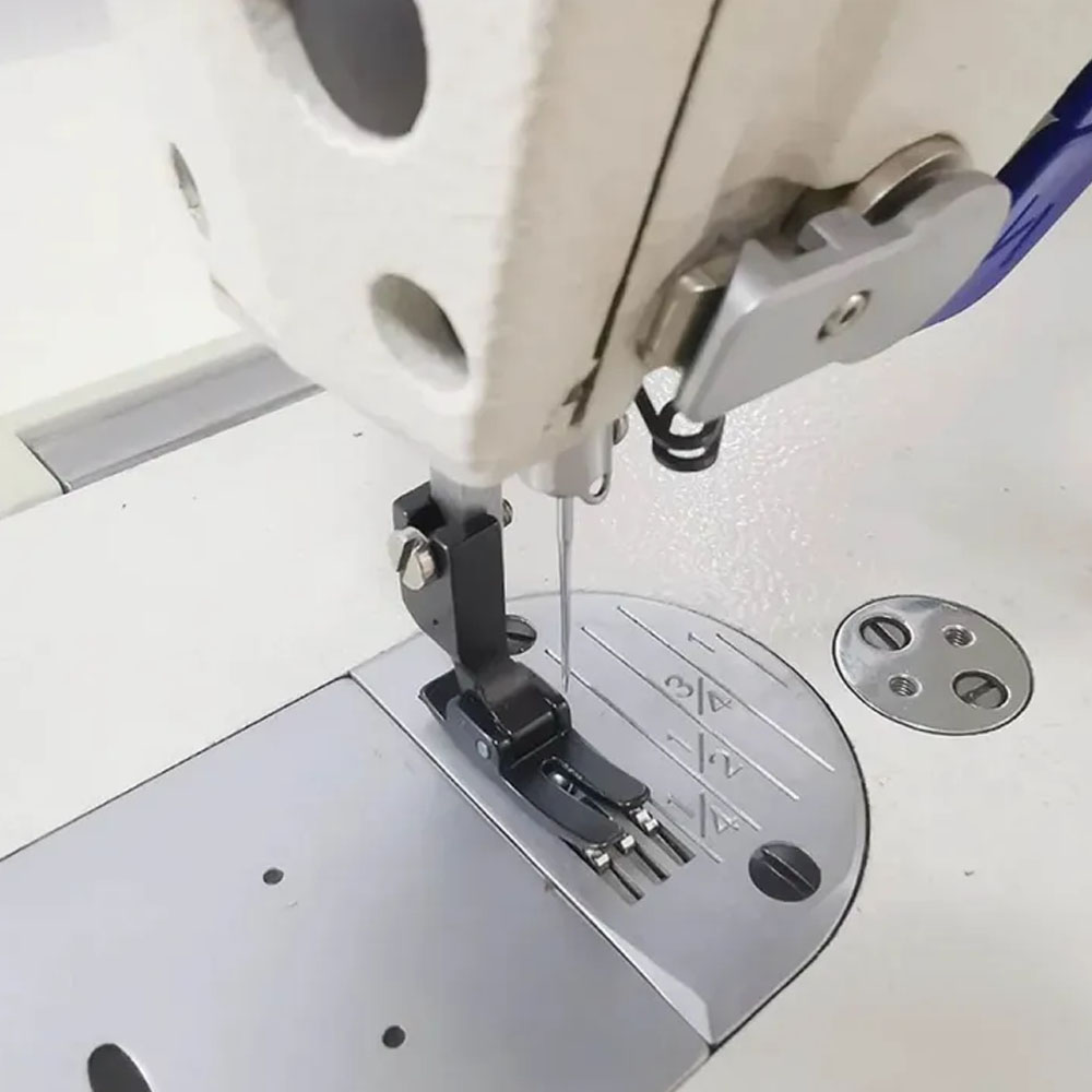 P351 All Steel Presser Foot Bl - đánh giá và giá Sewing Expert